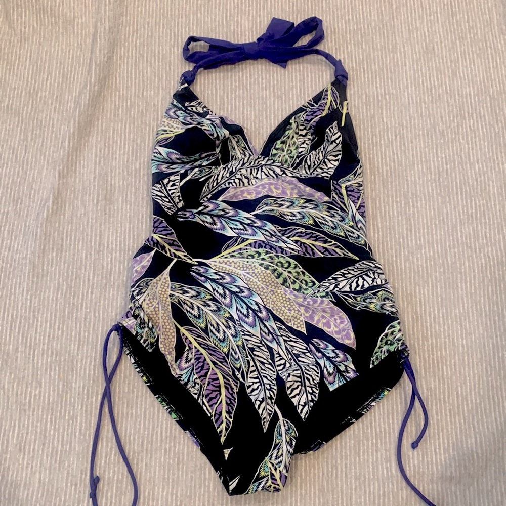 Cache Coeur Maternity swimsuit Blue, Purple, Yellow, Green Feathers